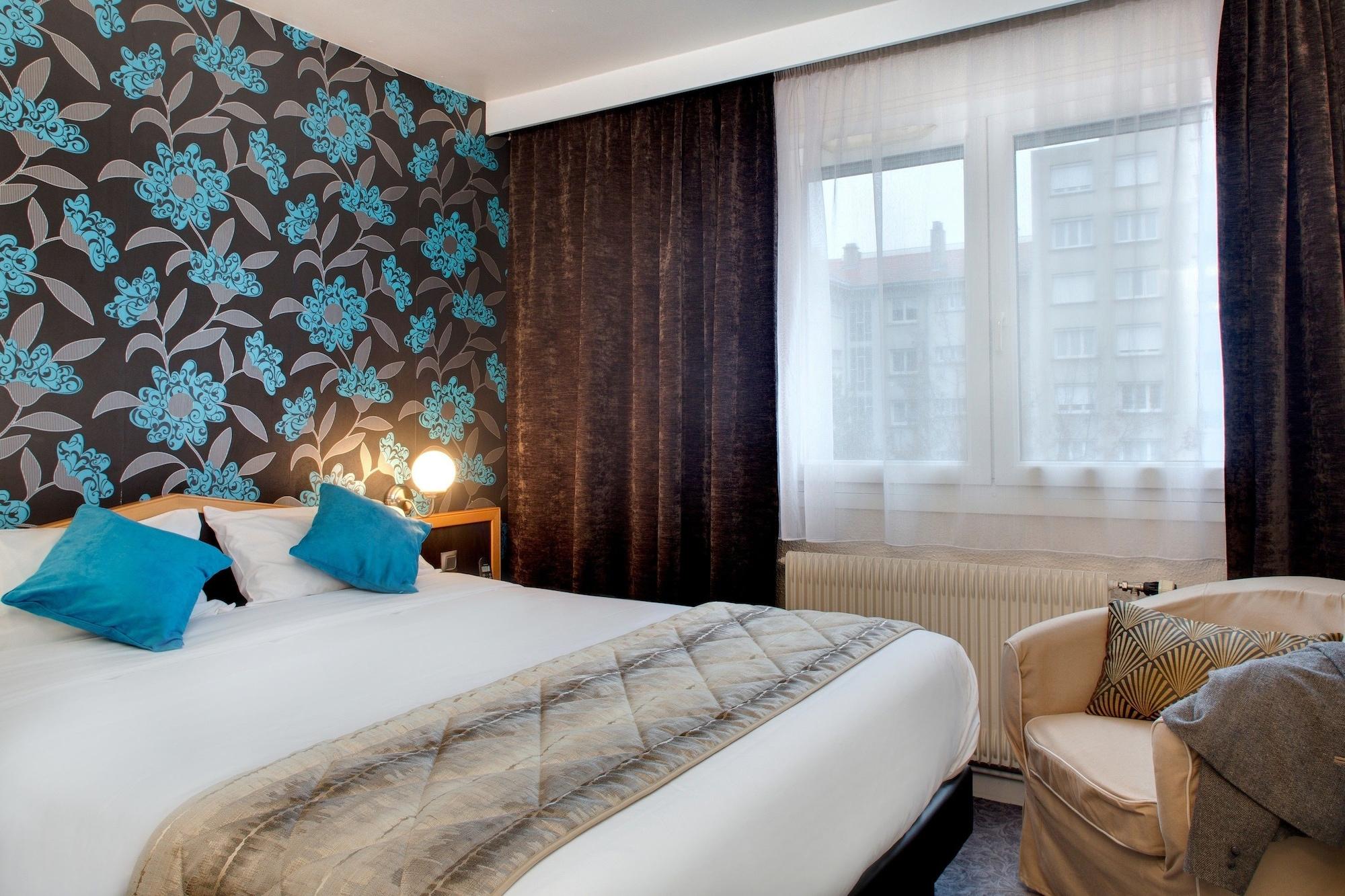 Logis Hotel Du Midi - Saint Etienne Sud Екстериор снимка