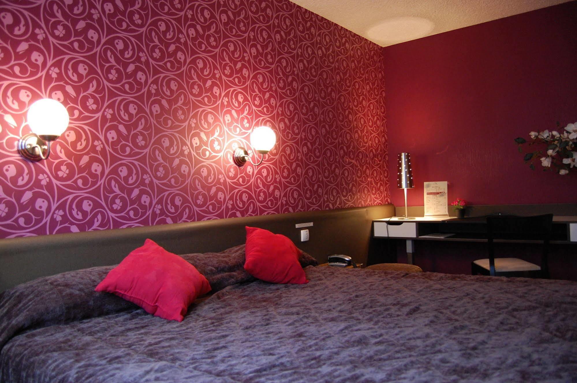 Logis Hotel Du Midi - Saint Etienne Sud Екстериор снимка