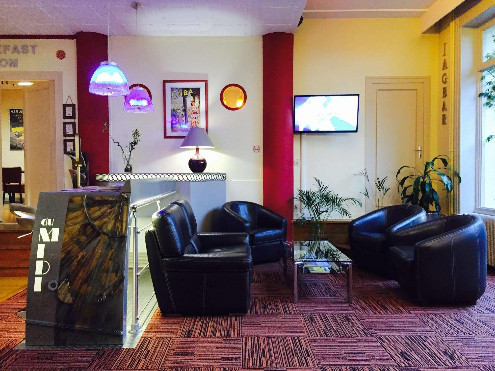 Logis Hotel Du Midi - Saint Etienne Sud Екстериор снимка