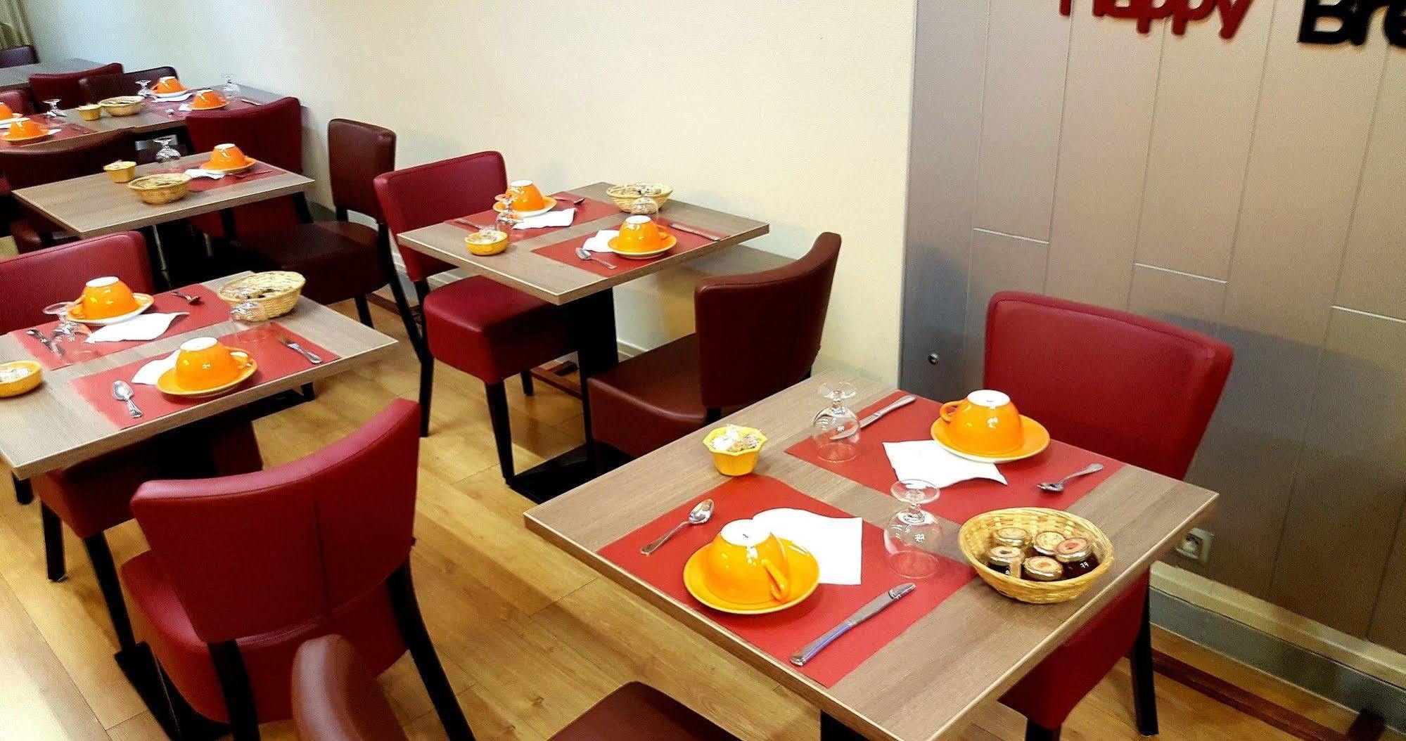 Logis Hotel Du Midi - Saint Etienne Sud Екстериор снимка